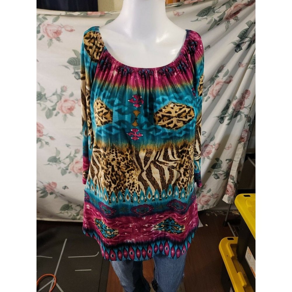 2B Together Multicolor Geometric Animal Print  3/4 Sleeve Sz SM Blouse